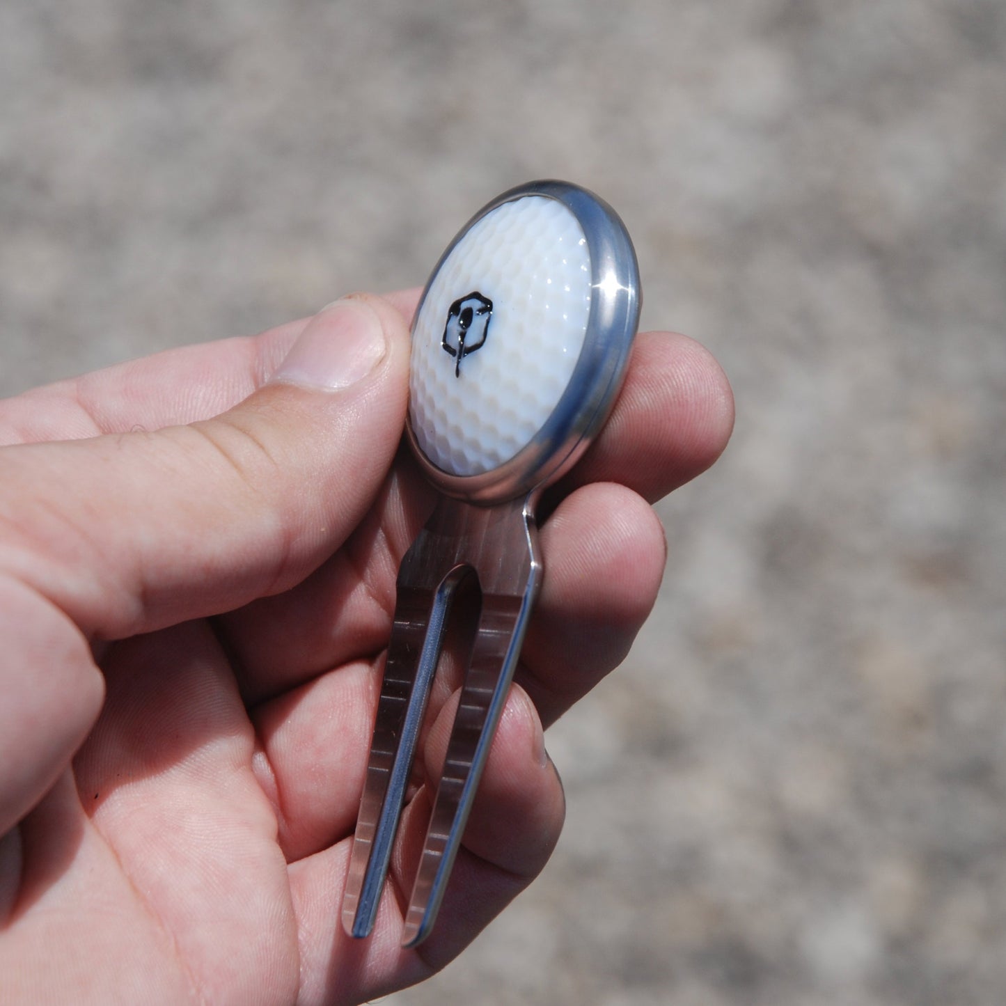 Golf Ball Fidget Marker / Pitch Tool