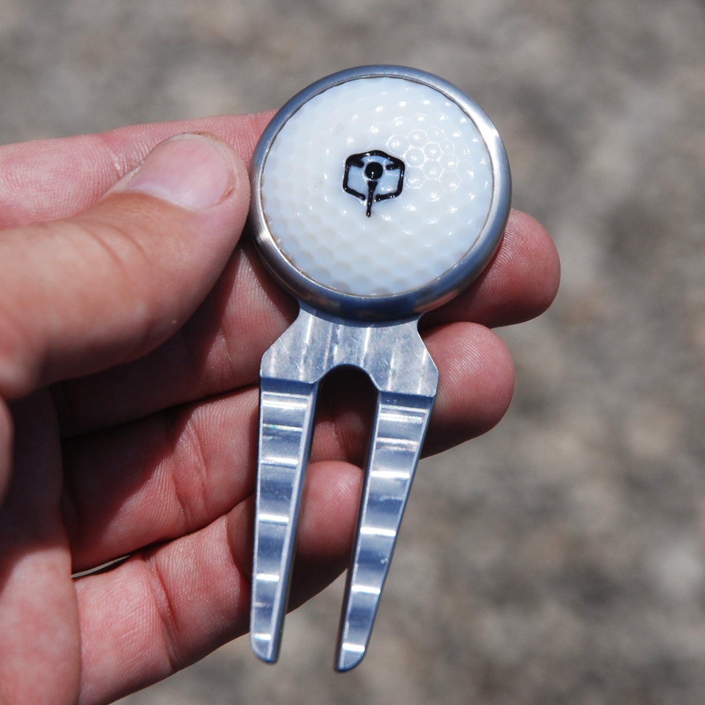 Golf Ball Fidget Marker / Pitch Tool